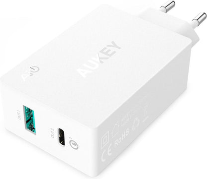 Aukey Quick Charge 3.0 Charger - 1 USB port + 1 USB-C port - White