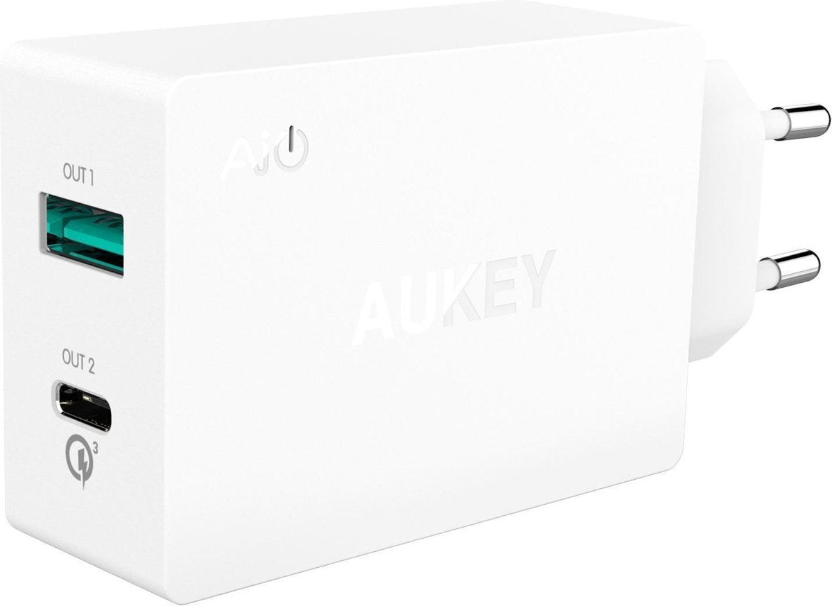 Aukey Quick Charge 3.0 Charger - 1 USB port + 1 USB-C port - White