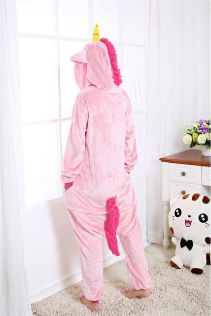 Leuke Lichtroze Eenhoorn - Onesie - Maat xs/125 - geschikt voor 138-146cm - Pyjama - Jumpsuit - Kostuums - Pyjama's - Nachtkleding