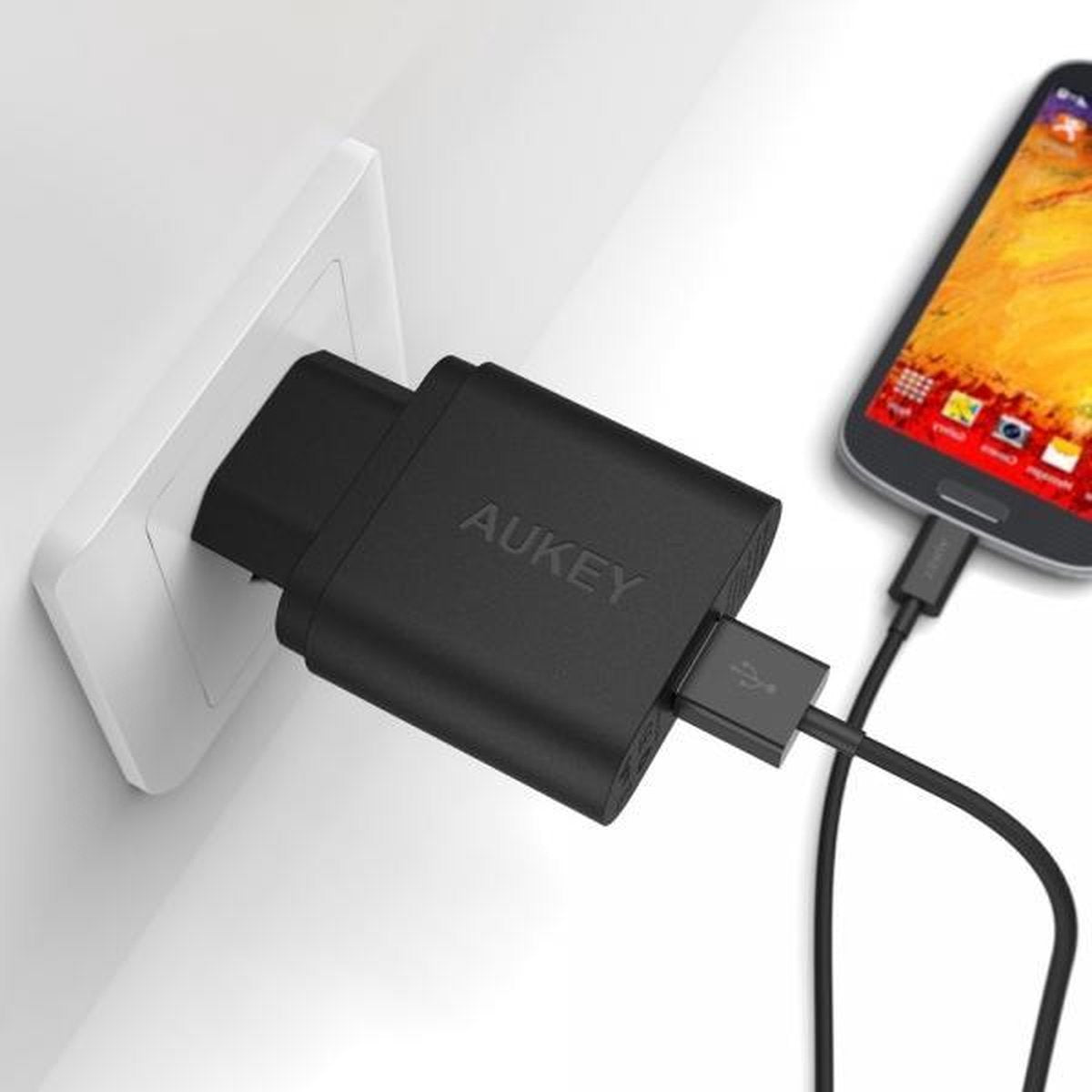 Aukey Quick Charge oplader PA-U28 - tot 75% sneller - Black